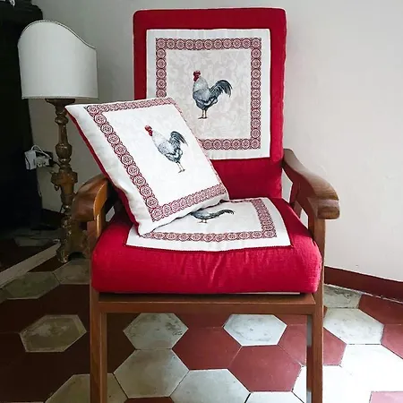 Casa Elena Apartment *